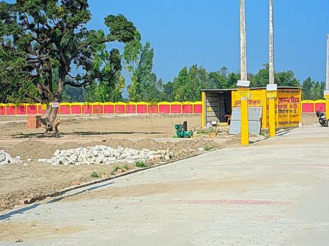 Residential Plot in Nirala Nagar for resale Unnao. The reference number is 19832273
