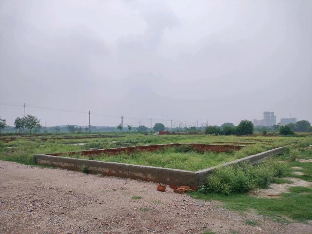 Residential Plot in Noida Extension for resale Greater Noida. The reference number is 14981108
