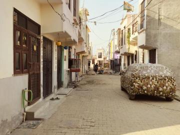 Chipiyana Buzurg, Ghaziabad, Ghaziabad District, Uttarakhand