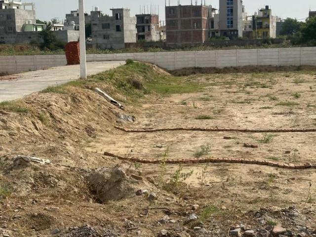 Residential Plot in Noida Extension for resale Greater Noida. The reference number is 20581297