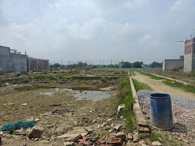 Residential Plot in Noida Extension for resale Greater Noida. The reference number is 20780104