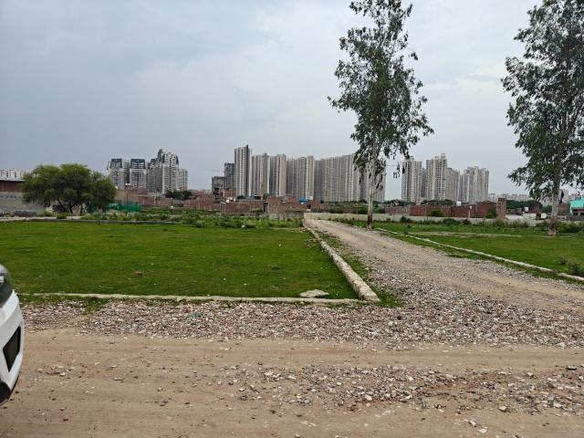 Residential Plot in Noida Extension for resale Greater Noida. The reference number is 20789122