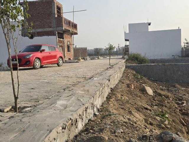 Residential Plot in Noida Extension for resale Greater Noida. The reference number is 20898968
