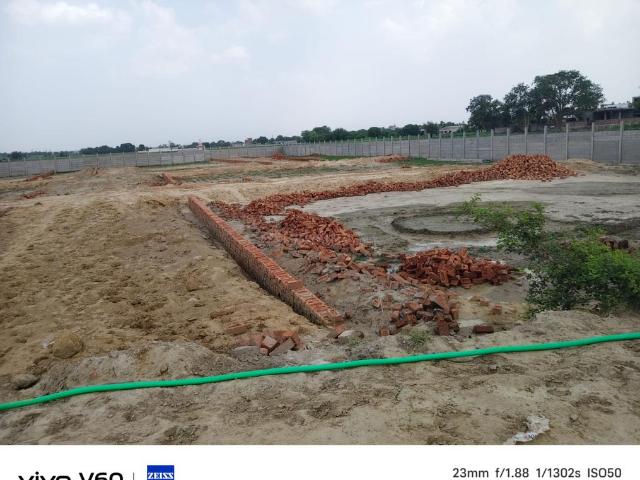 Residential Plot in Noida Extension for resale Greater Noida. The reference number is 20982173