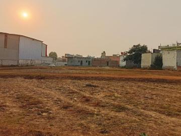 Chipiyana Buzurg, Ghaziabad, Ghaziabad District, Uttarakhand