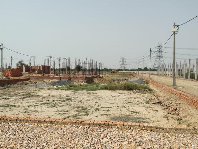 Residential Plot in Dadri for resale Greater Noida. The reference number is 20390309