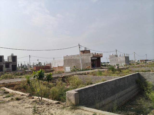 Residential Plot in Noida Extension for resale Greater Noida. The reference number is 21035438