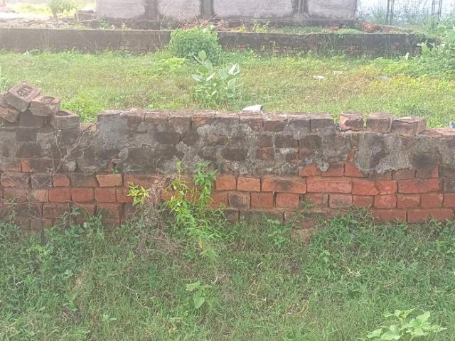 Residential Plot in Noida Extension for resale Greater Noida. The reference number is 21078020