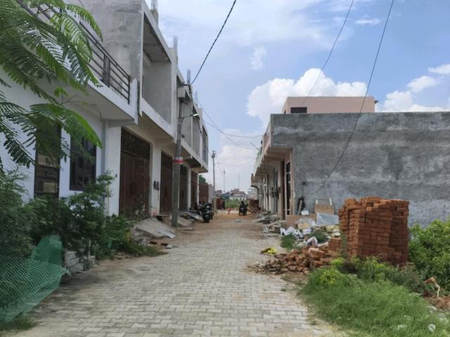 Residential Plot in Chipiyana Buzurg for resale Ghaziabad. The reference number is 21103886