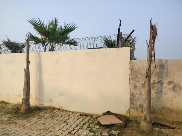 Residential Plot in Noida Extension for resale Greater Noida. The reference number is 21121697