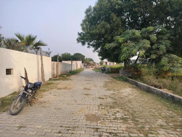 Residential Plot in Noida Extension for resale Greater Noida. The reference number is 21121710