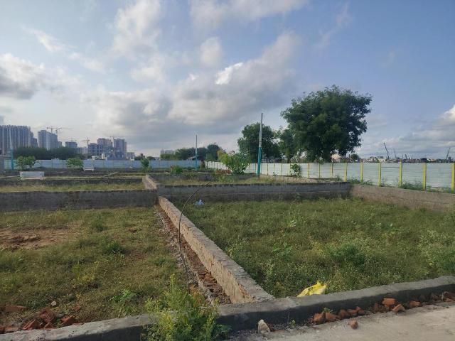 Residential Plot in Bhanauta for resale Greater Noida. The reference number is 21191978