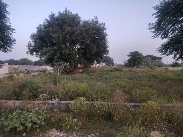 Residential Plot in Noida Extension for resale Greater Noida. The reference number is 21242186