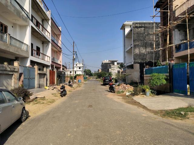 Residential Plot in Noida Extension for resale Greater Noida. The reference number is 21380260