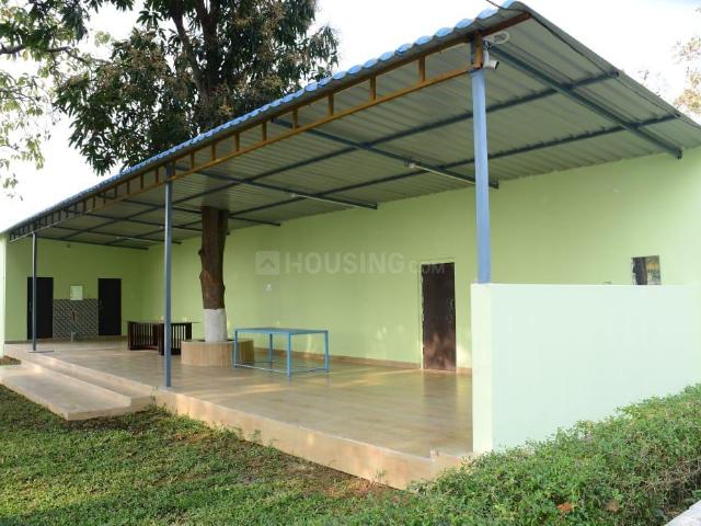 Residential Plot in Old Bobbili for resale Vizianagaram. The reference number is 20553245