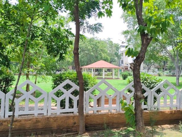 Residential Plot in Omega 1 for resale Greater Noida. The reference number is 20896893
