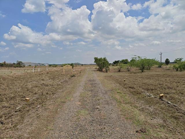 Residential Plot in Oragadam Industrial Corridor for resale Chennai. The reference number is 20843345