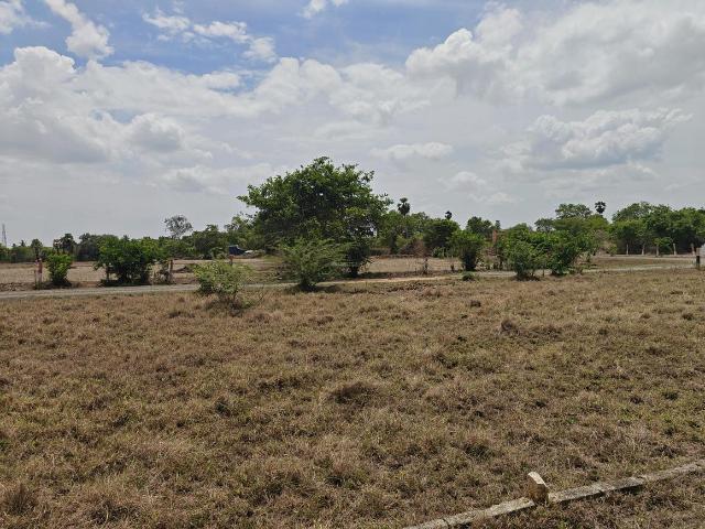 Residential Plot in Oragadam Industrial Corridor for resale Chennai. The reference number is 20843351