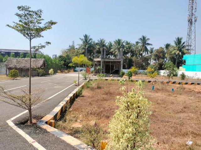 Residential Plot in Oragadam Sriperambattur for resale Chennai. The reference number is 16414141