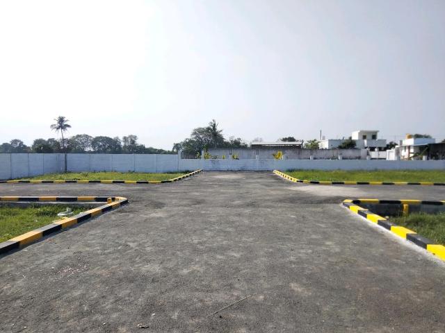 Residential Plot in Avadi for resale Chennai. The reference number is 16494039