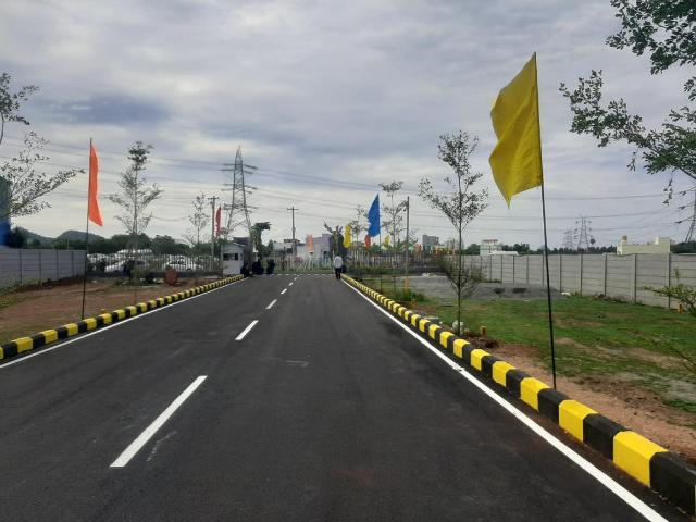 Residential Plot in Avadi for resale Chennai. The reference number is 18200858