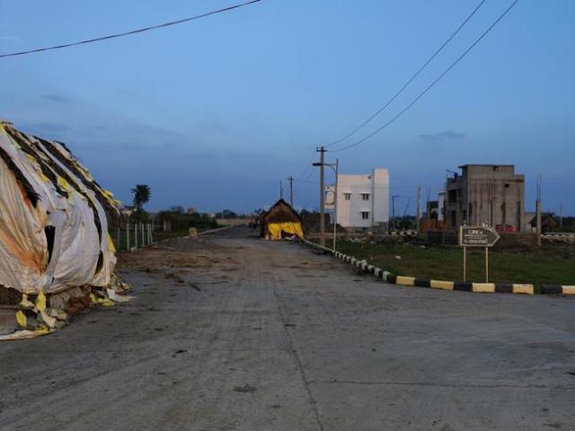 Residential Plot in Avadi for resale Chennai. The reference number is 19462418