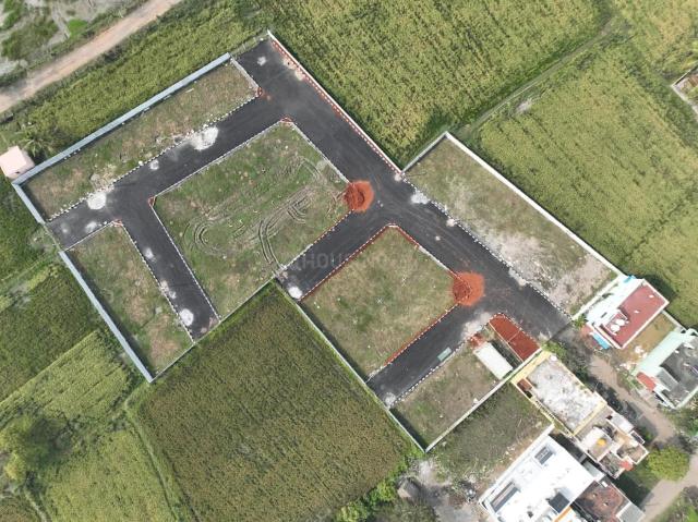 Residential Plot in Avadi for resale Chennai. The reference number is 20976735