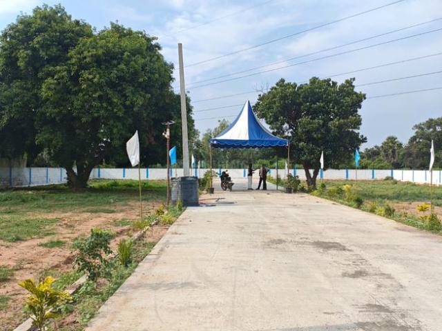 Residential Plot in Avadi for resale Chennai. The reference number is 21155795