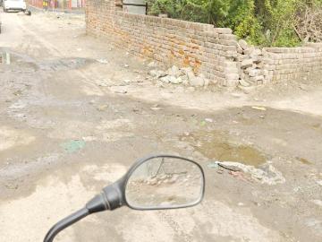 Residential Plot in Aya Nagar for resale New Delhi. The reference number is 16571326