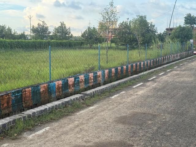 Residential Plot in A Zone for resale Durgapur. The reference number is 18249286