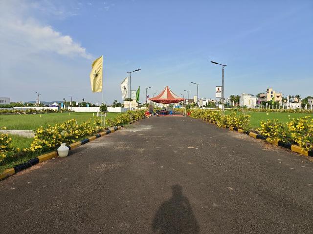 Residential Plot in Adhanur for resale Chennai. The reference number is 20893702