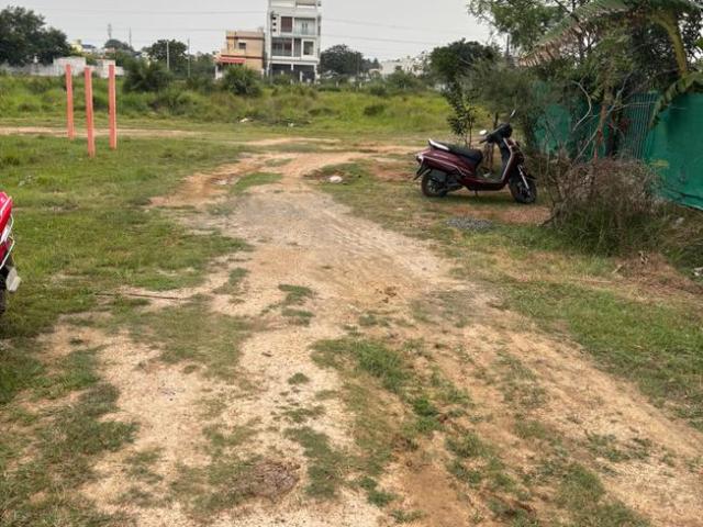 Residential Plot in Adhanur for resale Chennai. The reference number is 21107399