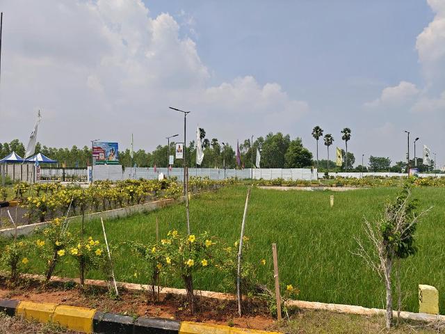 Residential Plot in Adhanur for resale Chennai. The reference number is 21201740