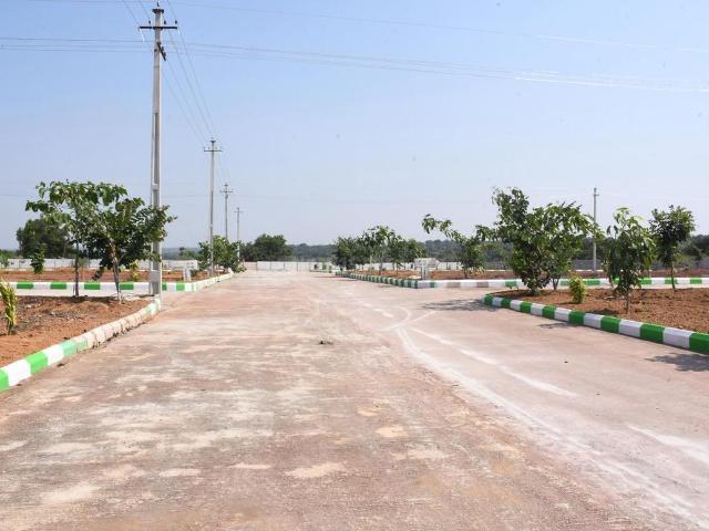 Residential Plot in Adibatla for resale Hyderabad. The reference number is 20572242