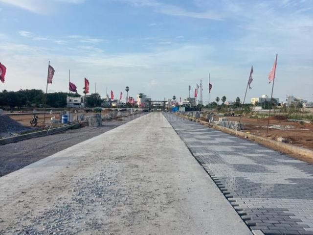 Residential Plot in Adibatla for resale Hyderabad. The reference number is 20952138