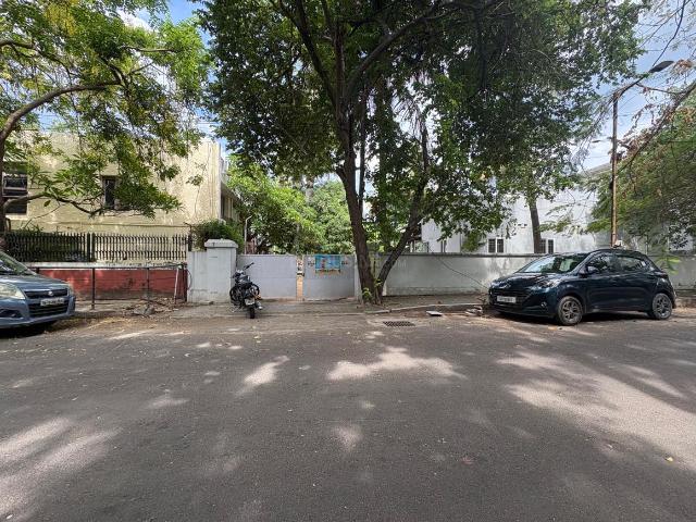Residential Plot in Adyar for resale Chennai. The reference number is 17683653
