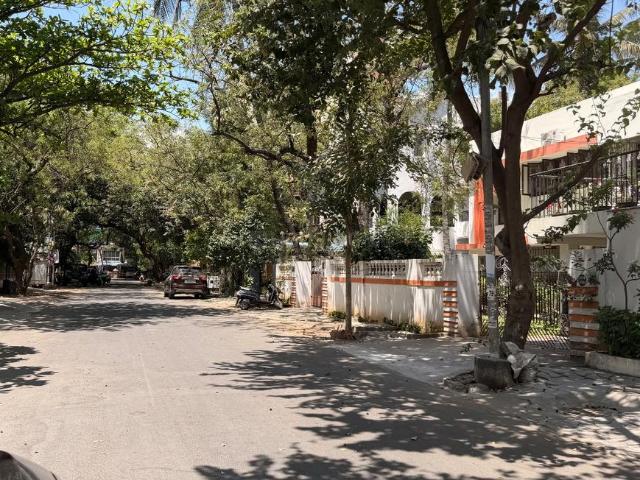 Residential Plot in Adyar for resale Chennai. The reference number is 19744177