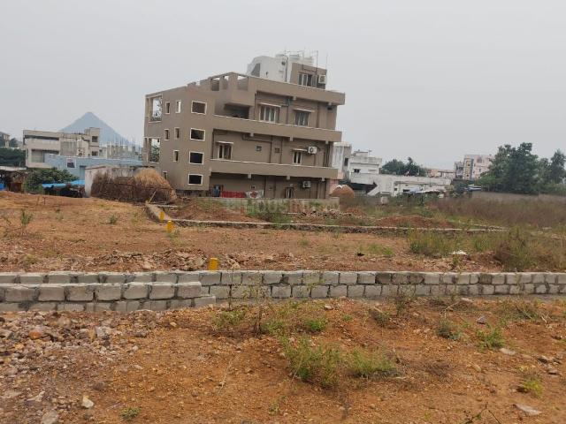 Residential Plot in Aganampudi for resale Visakhapatnam. The reference number is 18961220