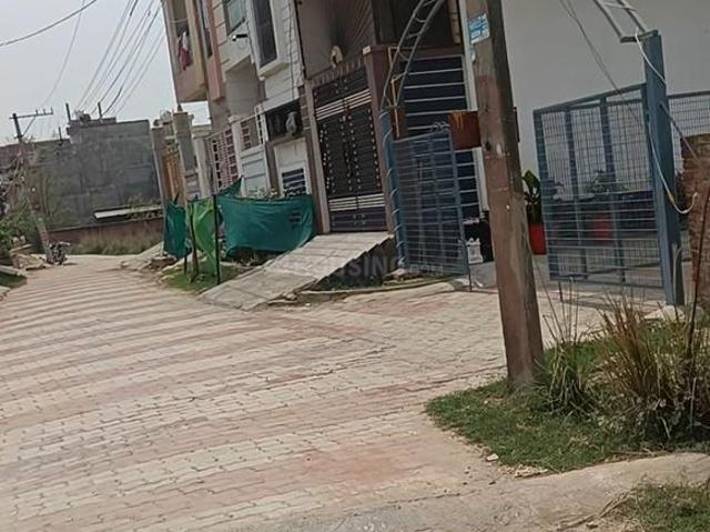 Residential Plot in Akhari for resale Varanasi. The reference number is 20215976