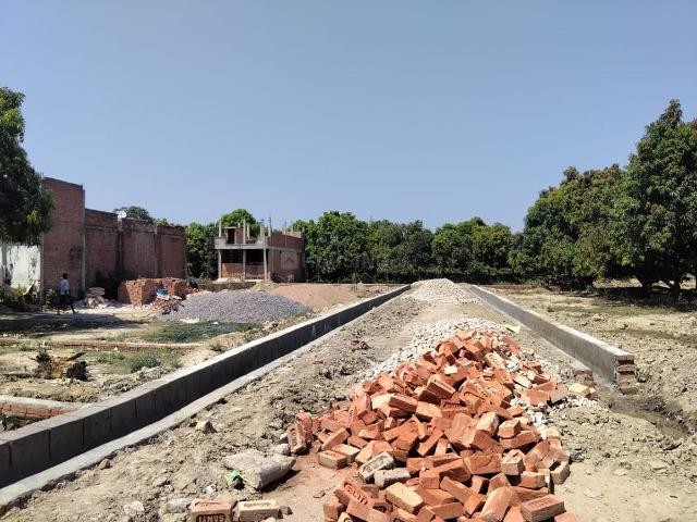 Residential Plot in Alambagh for resale Lucknow. The reference number is 20438505