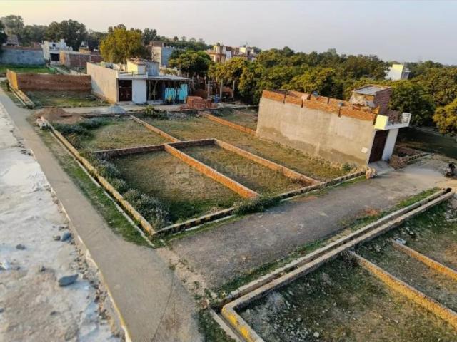 Residential Plot in Alambagh for resale Lucknow. The reference number is 20782100