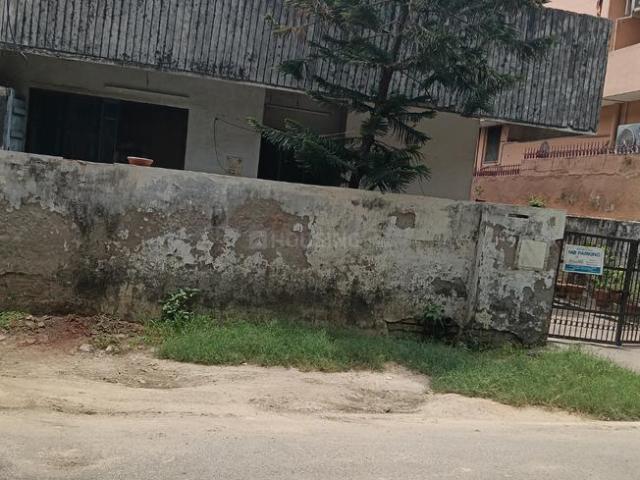 Residential Plot in Aliganj for resale Lucknow. The reference number is 20521588