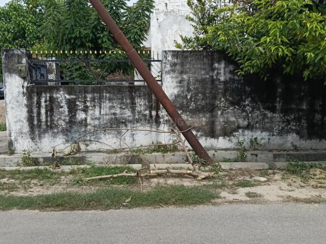 Residential Plot in Aliganj for resale Lucknow. The reference number is 21238883