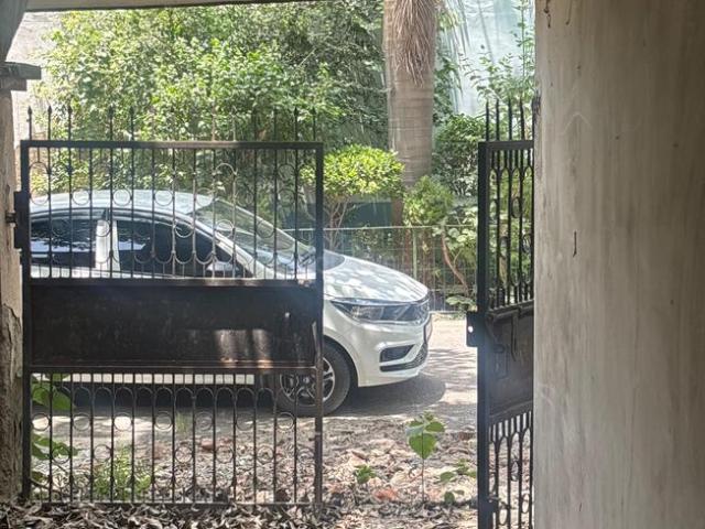 Residential Plot in Alpha I for resale Greater Noida. The reference number is 20310791