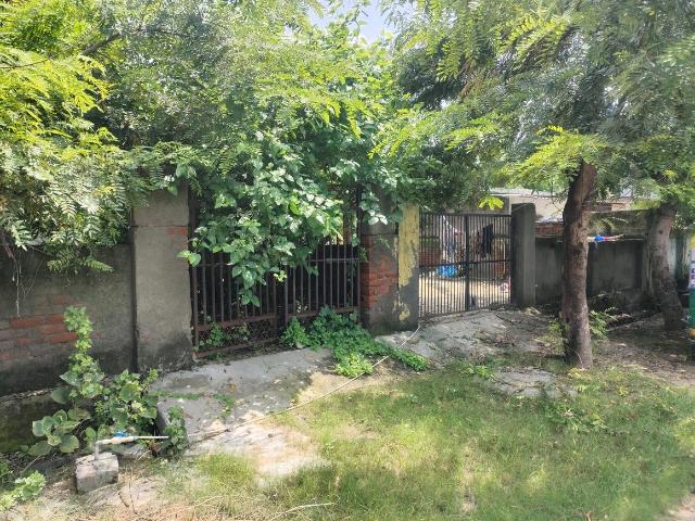 Residential Plot in Alpha I for resale Greater Noida. The reference number is 20875513