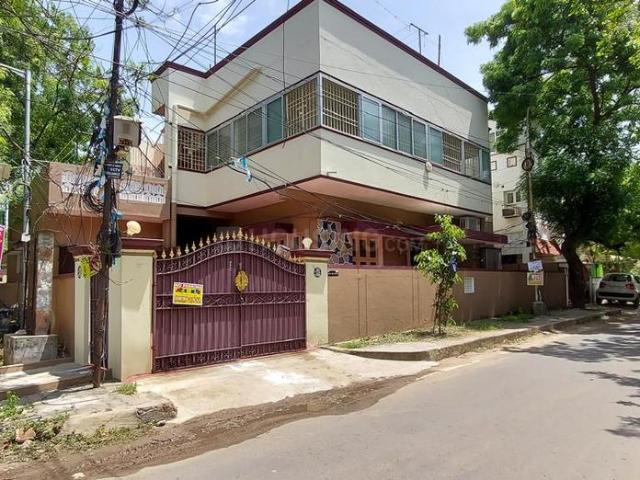 Residential Plot in Alwarpet for resale Chennai. The reference number is 21192201