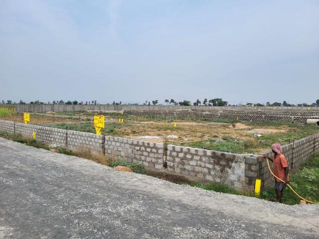Residential Plot in Amaravati for resale Guntur. The reference number is 16717318