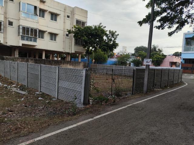 Residential Plot in Ambattur for resale Chennai. The reference number is 20772356