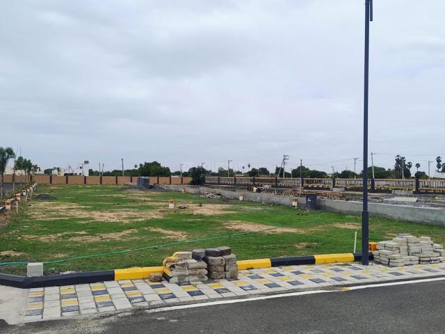 Residential Plot in Ambattur for resale Chennai. The reference number is 20993694