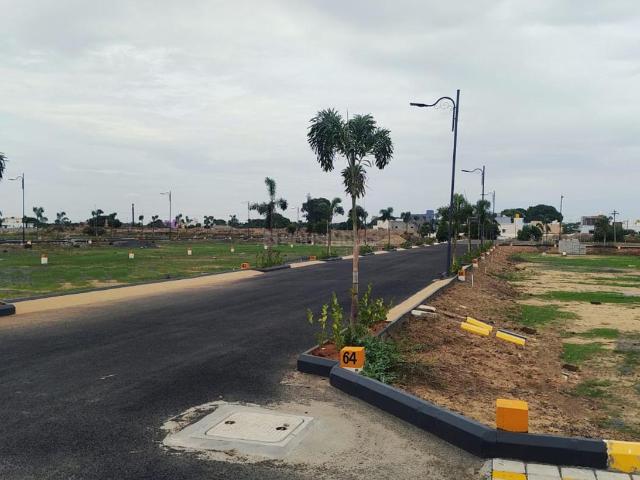 Residential Plot in Ambattur for resale Chennai. The reference number is 20995732